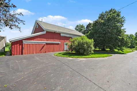 28548 South Cottage Grove Avenue Beecher IL 60401