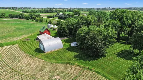 28548 South Cottage Grove Avenue Beecher IL 60401