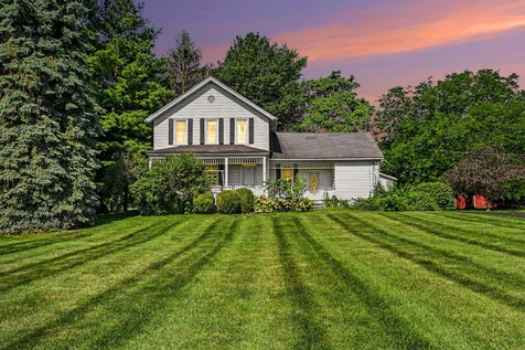 28548 South Cottage Grove Avenue Beecher IL 60401