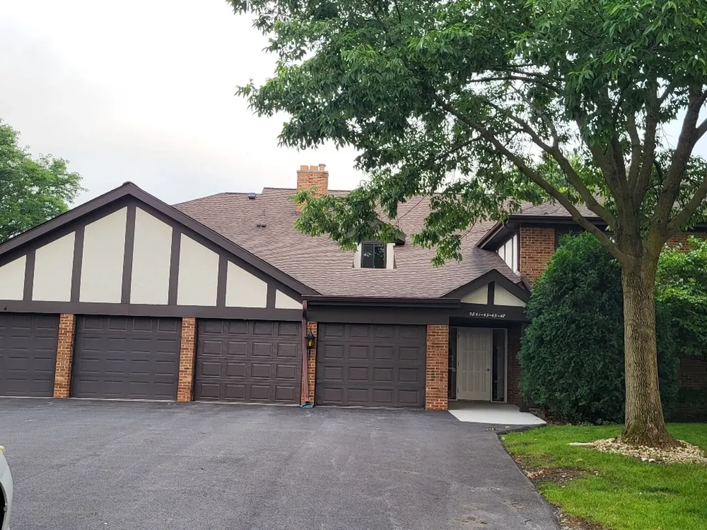 5843 Doe Circle Westmont IL 60559