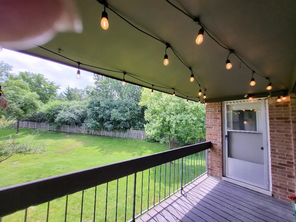 5843 Doe Circle Westmont IL 60559