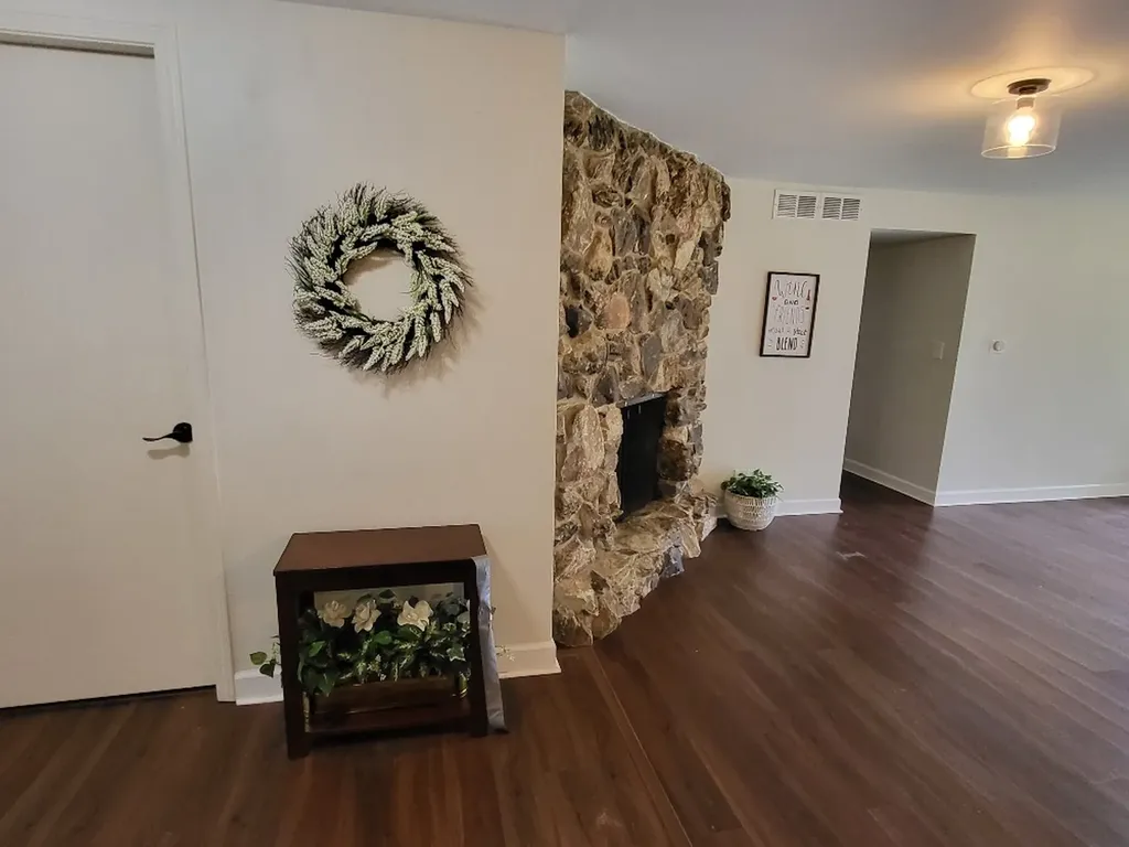 5843 Doe Circle Westmont IL 60559