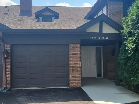 5843 Doe Circle Westmont IL 60559