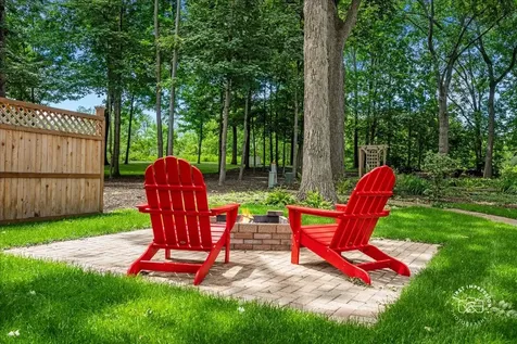 1415 Heatherton Drive Naperville IL 60563