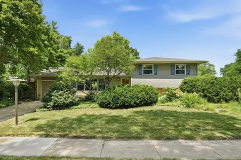 742 East Baldwin Road Palatine IL 60074
