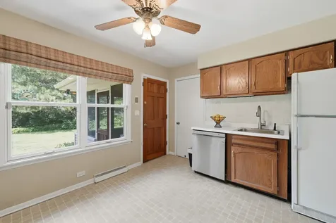 742 East Baldwin Road Palatine IL 60074