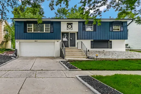 1641 215TH Place Sauk Village IL 60411