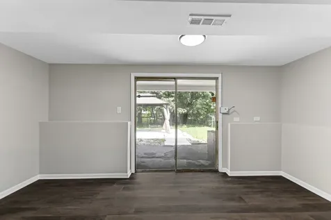 1641 215TH Place Sauk Village IL 60411