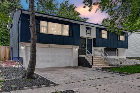 1641 215TH Place Sauk Village IL 60411