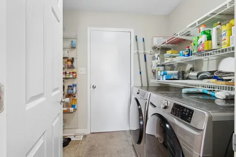 22975 Westwind Drive Richton Park IL 60471