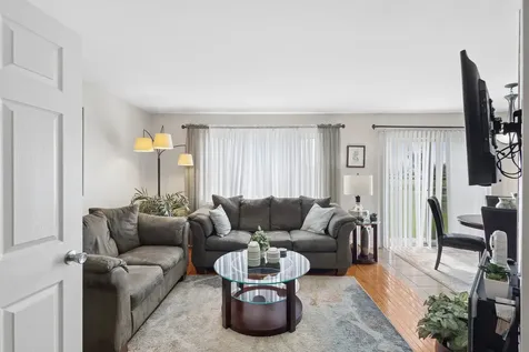 22975 Westwind Drive Richton Park IL 60471