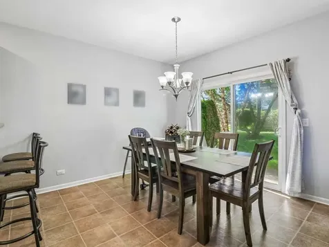 512 South Jade Lane Round Lake IL 60073