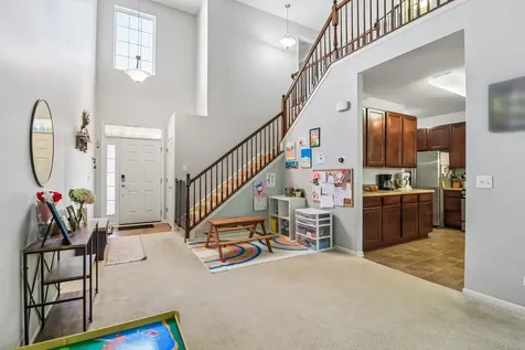 512 South Jade Lane Round Lake IL 60073