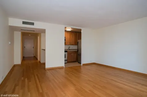 260 East Chestnut Street Chicago IL 60611