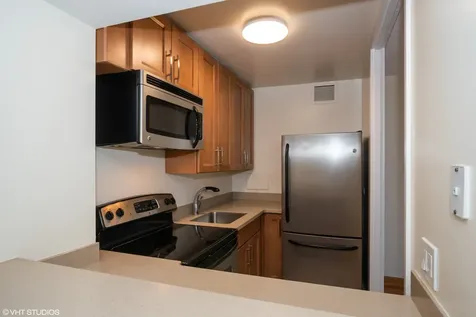 260 East Chestnut Street Chicago IL 60611