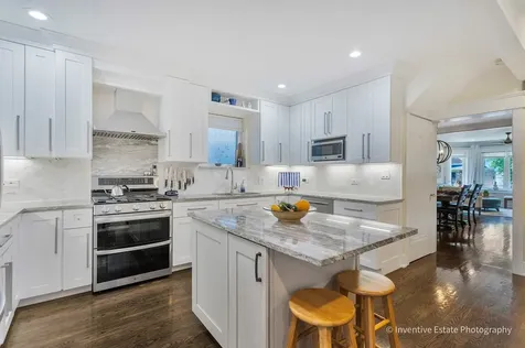 6007 North Newburg Avenue Chicago IL 60631