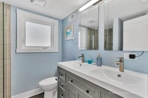 6007 North Newburg Avenue Chicago IL 60631