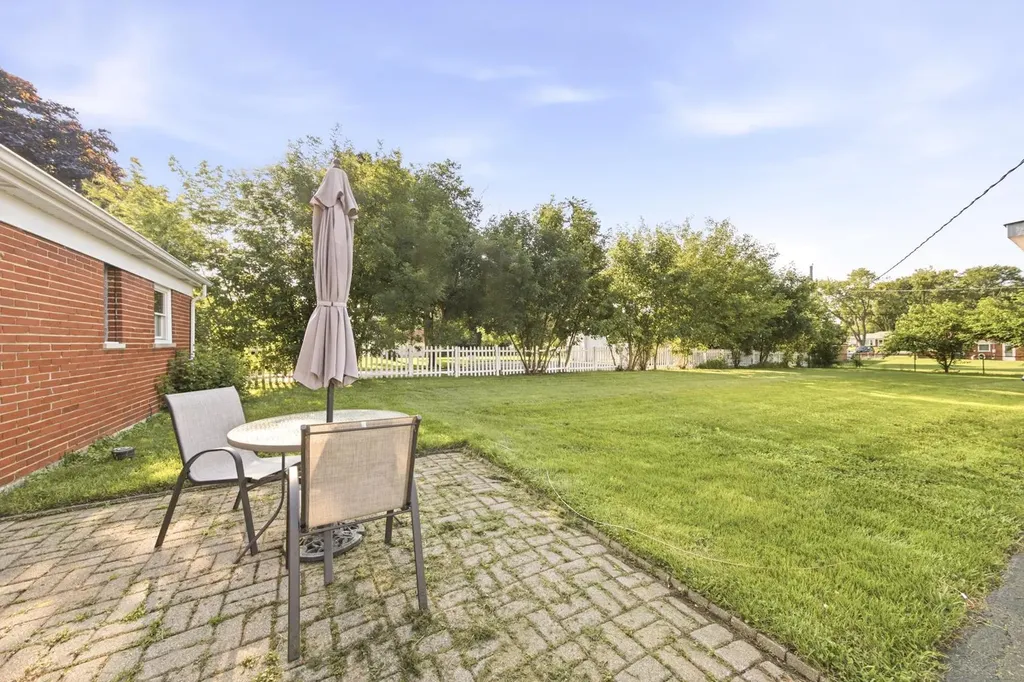 103 East 14th Street Lombard IL 60148