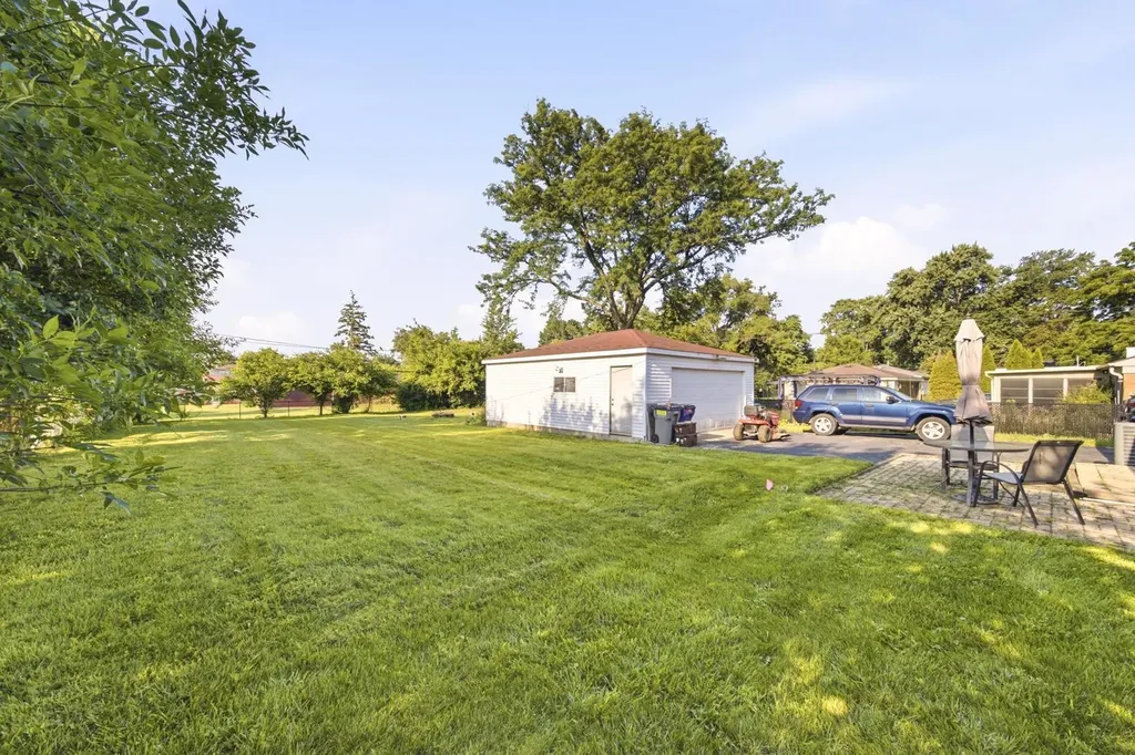 103 East 14th Street Lombard IL 60148