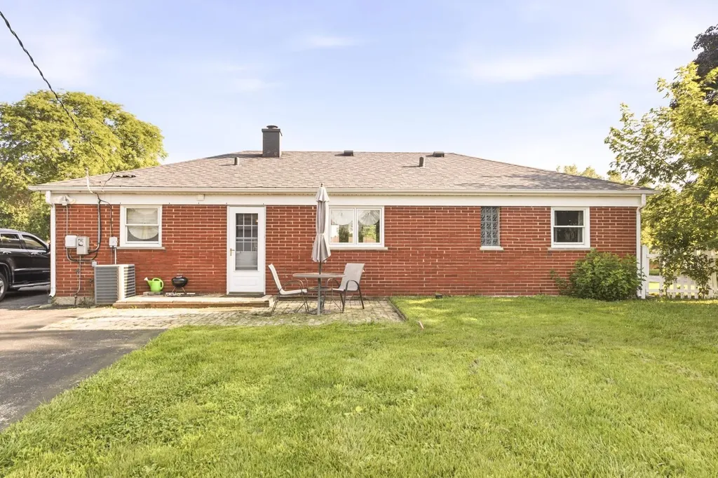 103 East 14th Street Lombard IL 60148