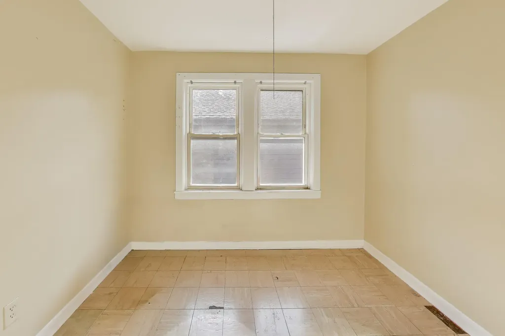 4322 North Monticello Avenue Chicago IL 60618