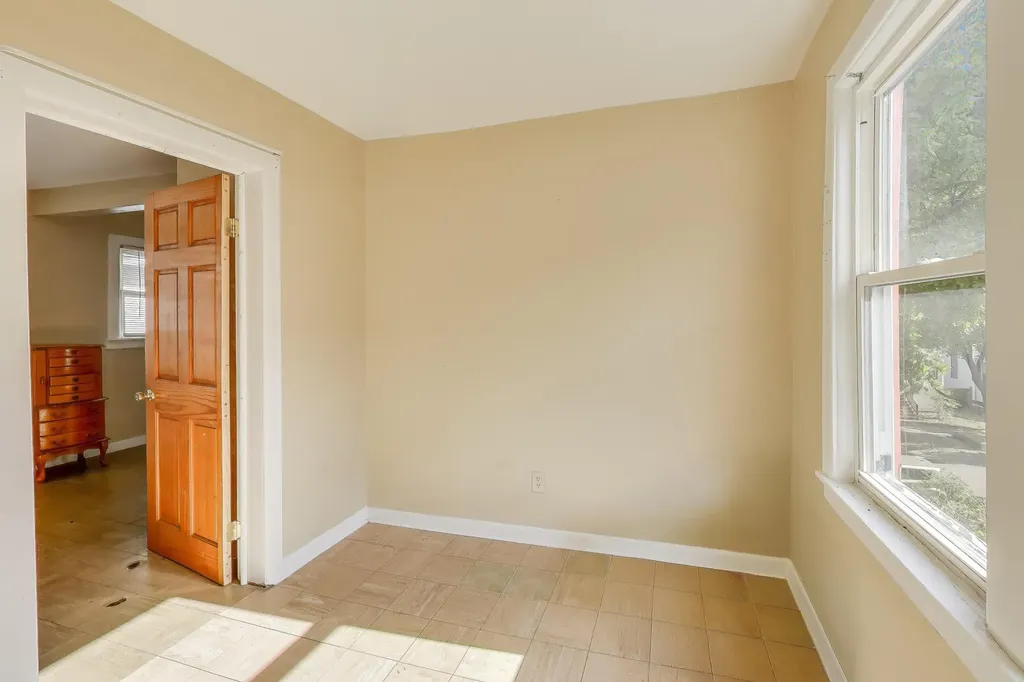 4322 North Monticello Avenue Chicago IL 60618