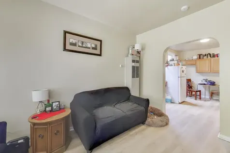 4322 North Monticello Avenue Chicago IL 60618
