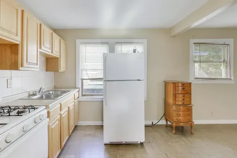 4322 North Monticello Avenue Chicago IL 60618