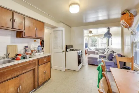 4322 North Monticello Avenue Chicago IL 60618