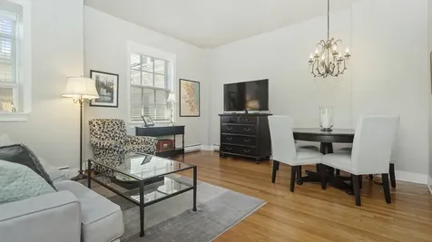 70 East Scott Street Chicago IL 60610
