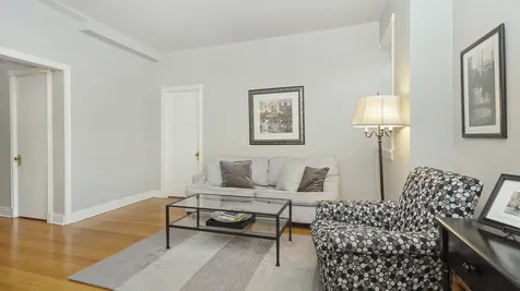 70 East Scott Street Chicago IL 60610