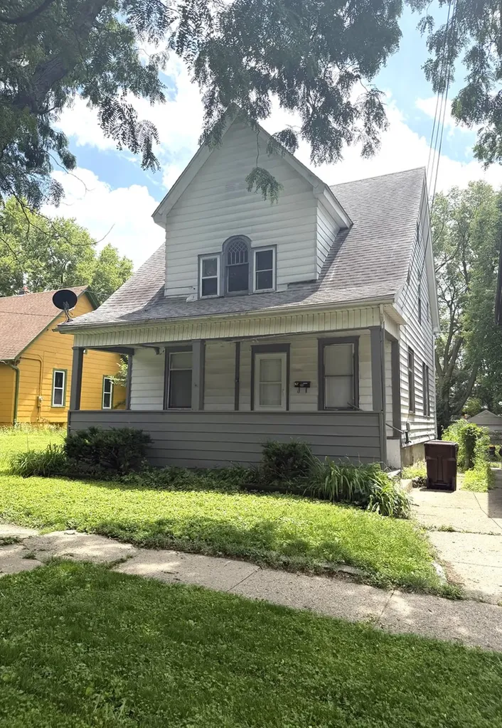 1219 Crosby Street Rockford IL 61107