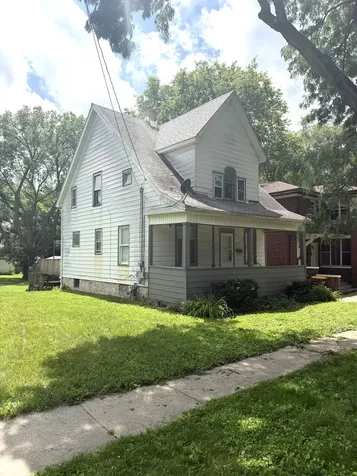 1219 Crosby Street Rockford IL 61107