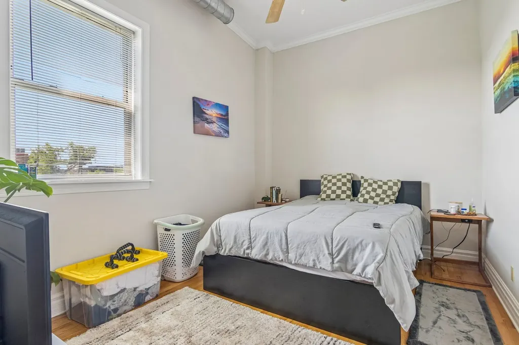 5016 South King Drive Chicago IL 60615
