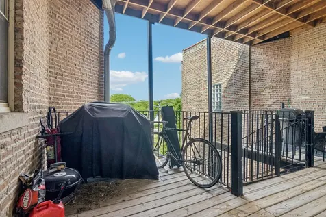 5016 South King Drive Chicago IL 60615