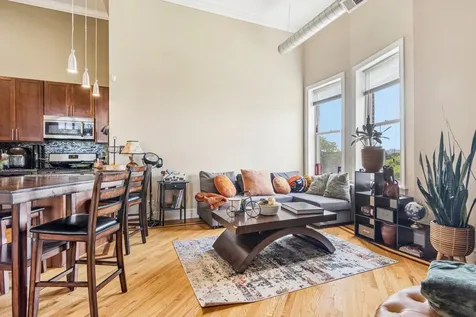 5016 South King Drive Chicago IL 60615