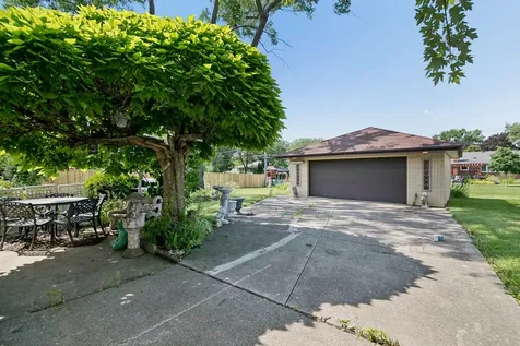 6836 West Park Lane Drive Palos Heights IL 60463