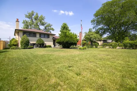 6836 West Park Lane Drive Palos Heights IL 60463