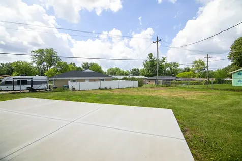 1256 Marla Terrace Bradley IL 60915