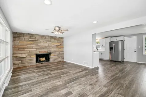 1256 Marla Terrace Bradley IL 60915