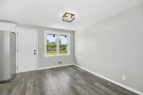 1256 Marla Terrace Bradley IL 60915