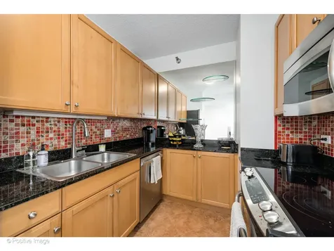400 North Lasalle Boulevard Chicago IL 60654