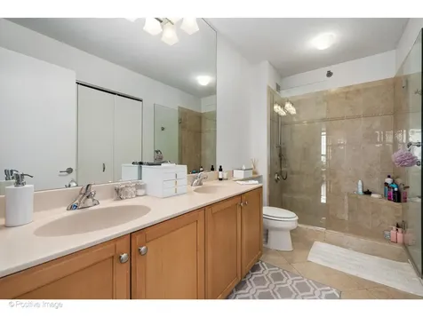 400 North Lasalle Boulevard Chicago IL 60654