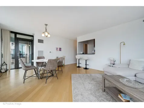 400 North Lasalle Boulevard Chicago IL 60654