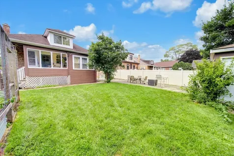 655 Albert Street Elmhurst IL 60126