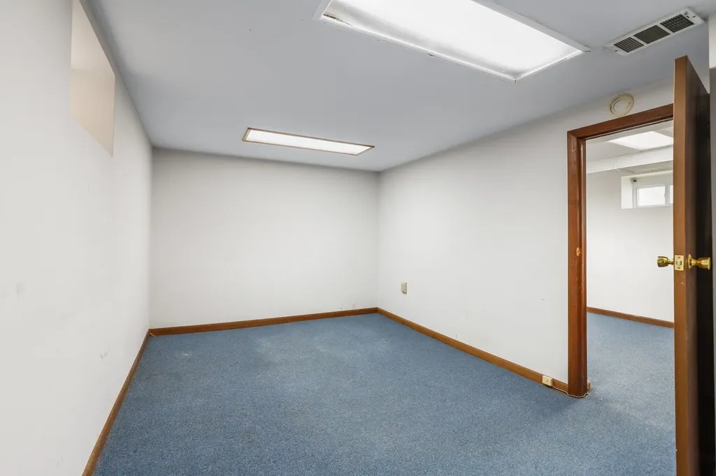 514 Oak Avenue Aurora IL 60506