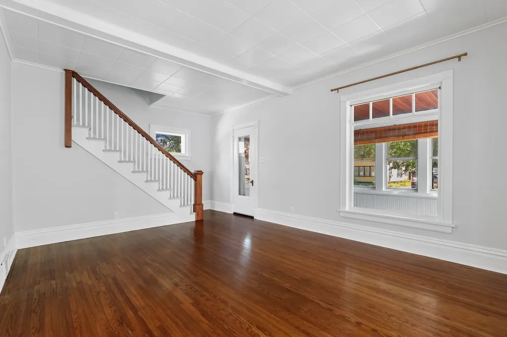514 Oak Avenue Aurora IL 60506