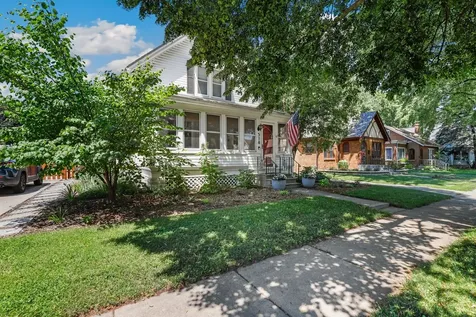 514 Oak Avenue Aurora IL 60506
