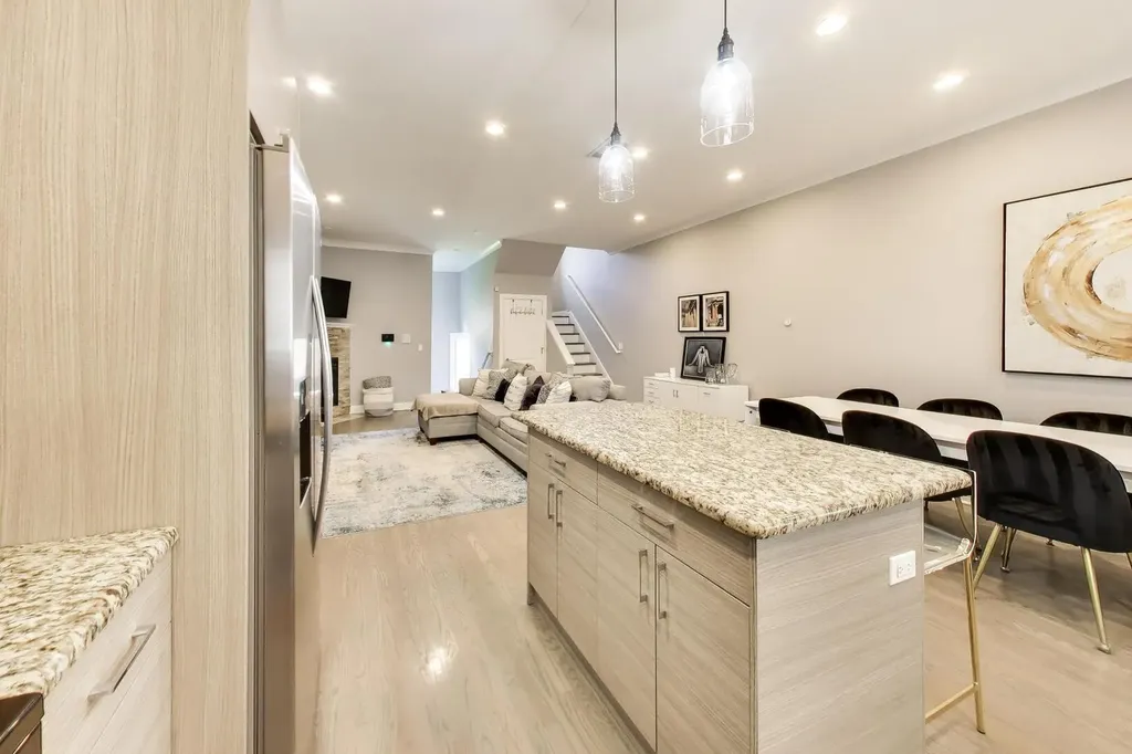 5210 South King Drive Chicago IL 60615