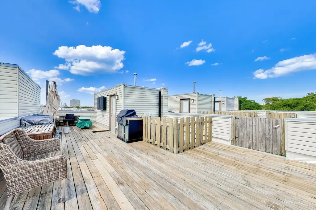 5210 South King Drive Chicago IL 60615